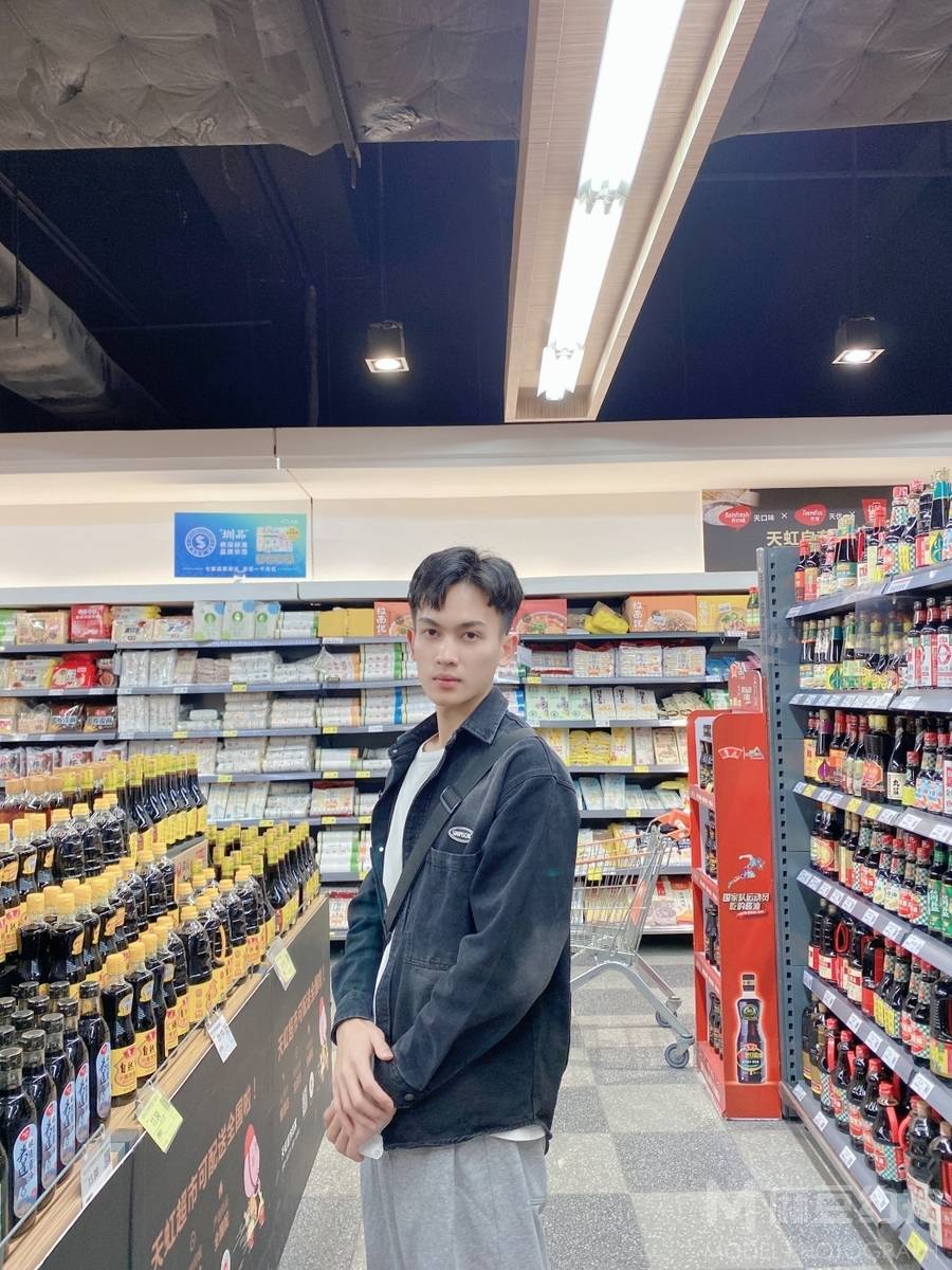 情侣模特