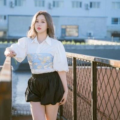 校园模特