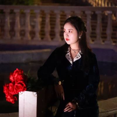 宝丽来模特