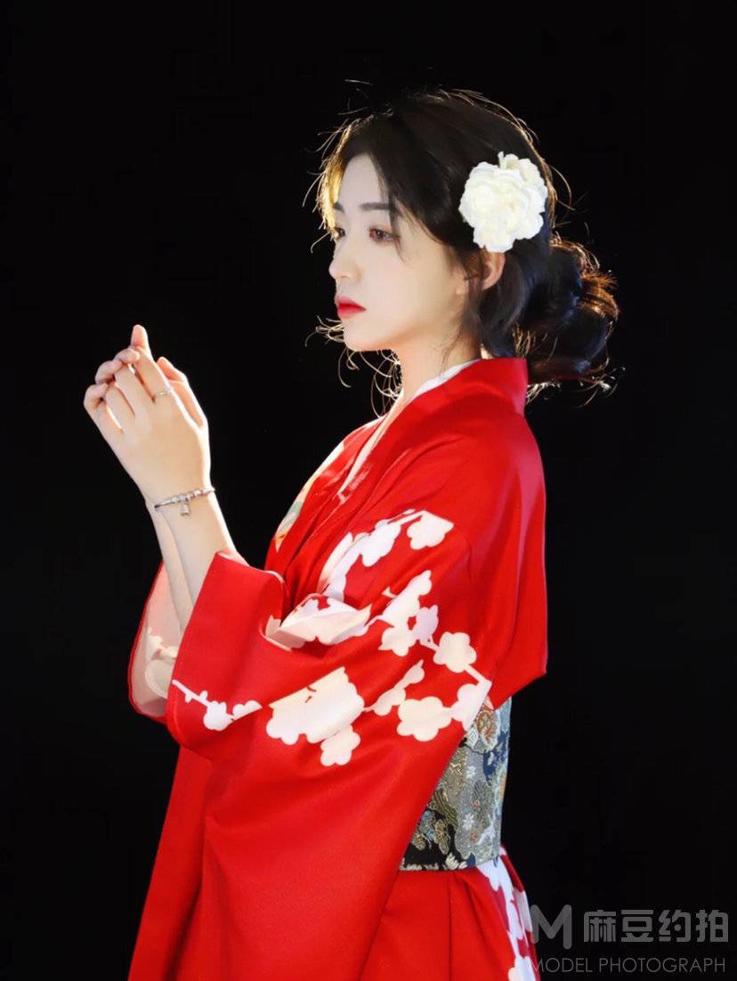 和服模特