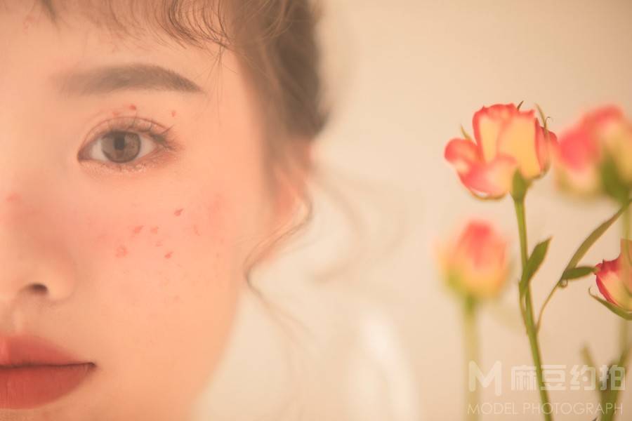 妆容模特