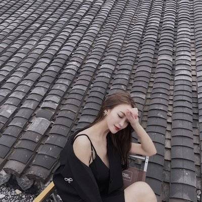 黑白模特