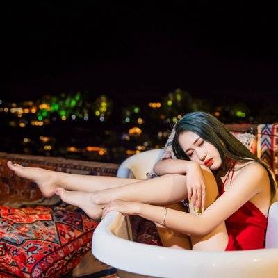 夜景模特