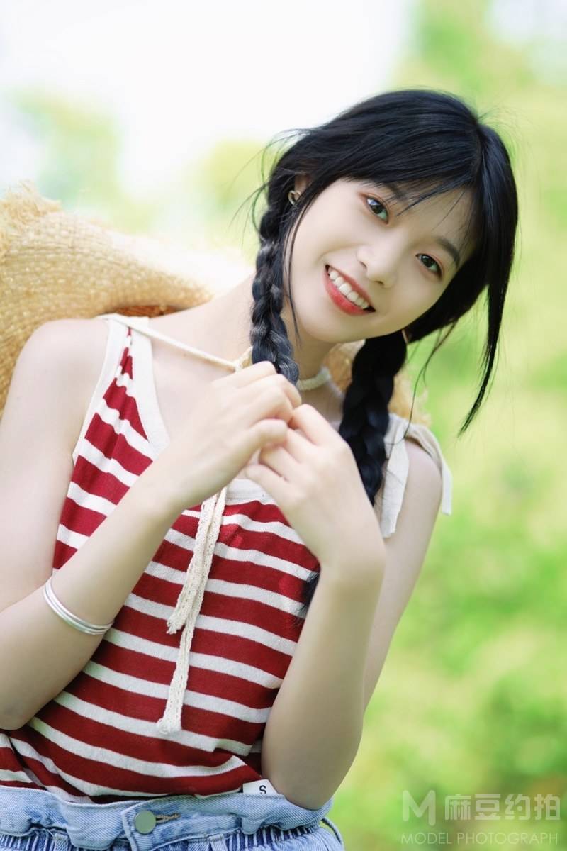 清新模特
