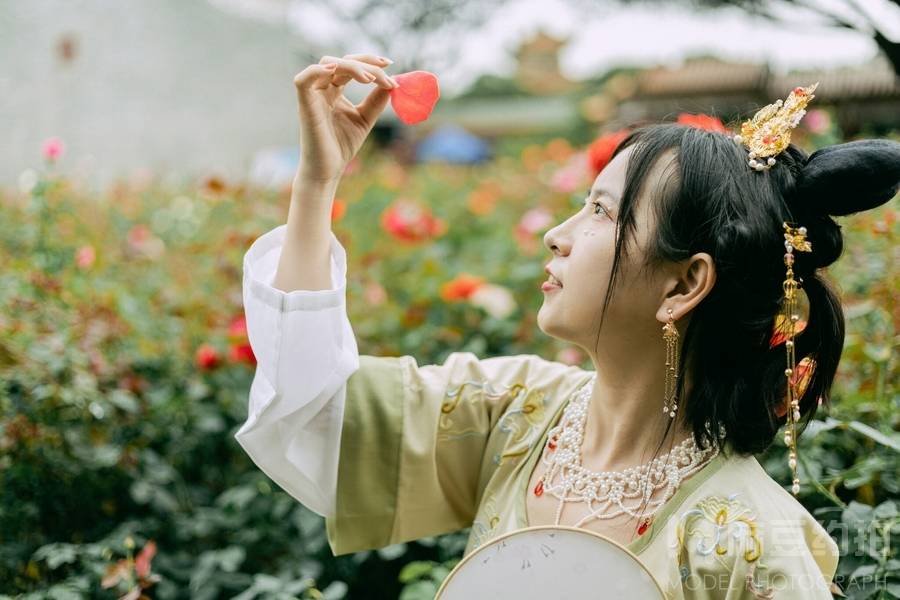 汉服模特