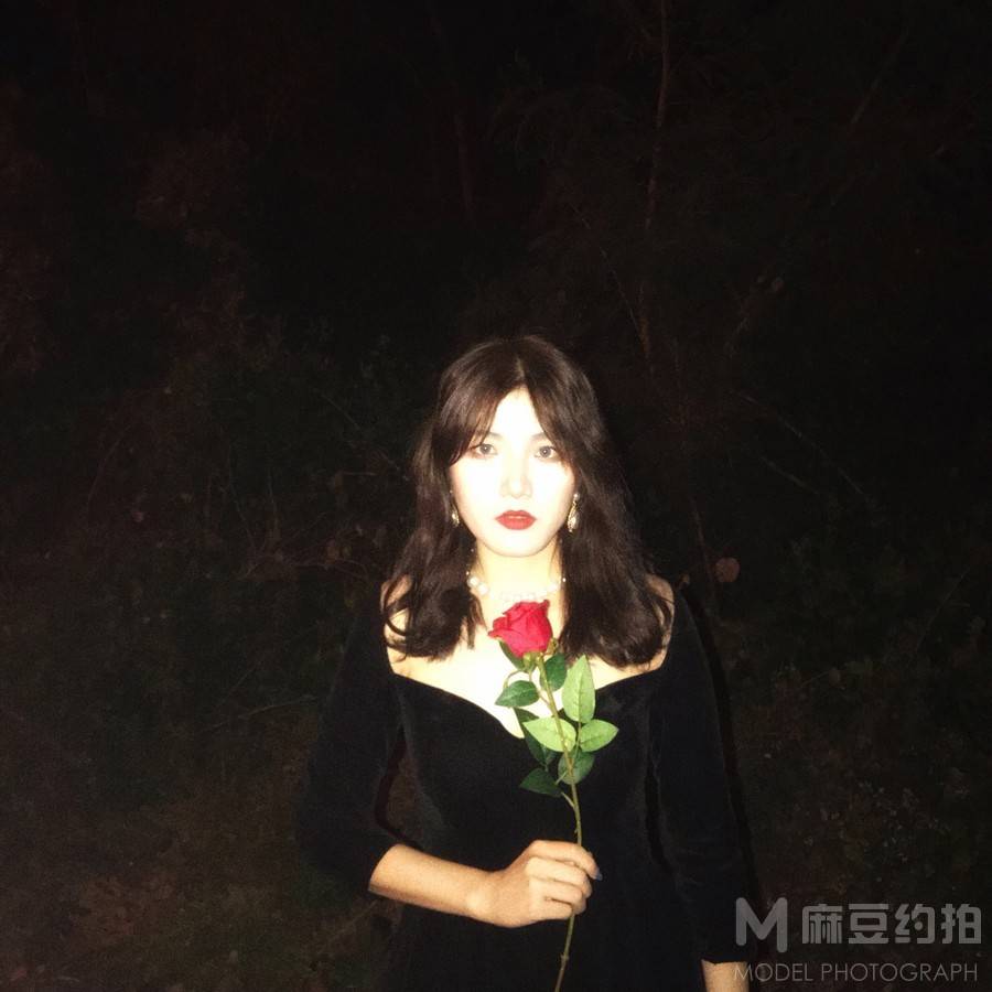 暗黑模特