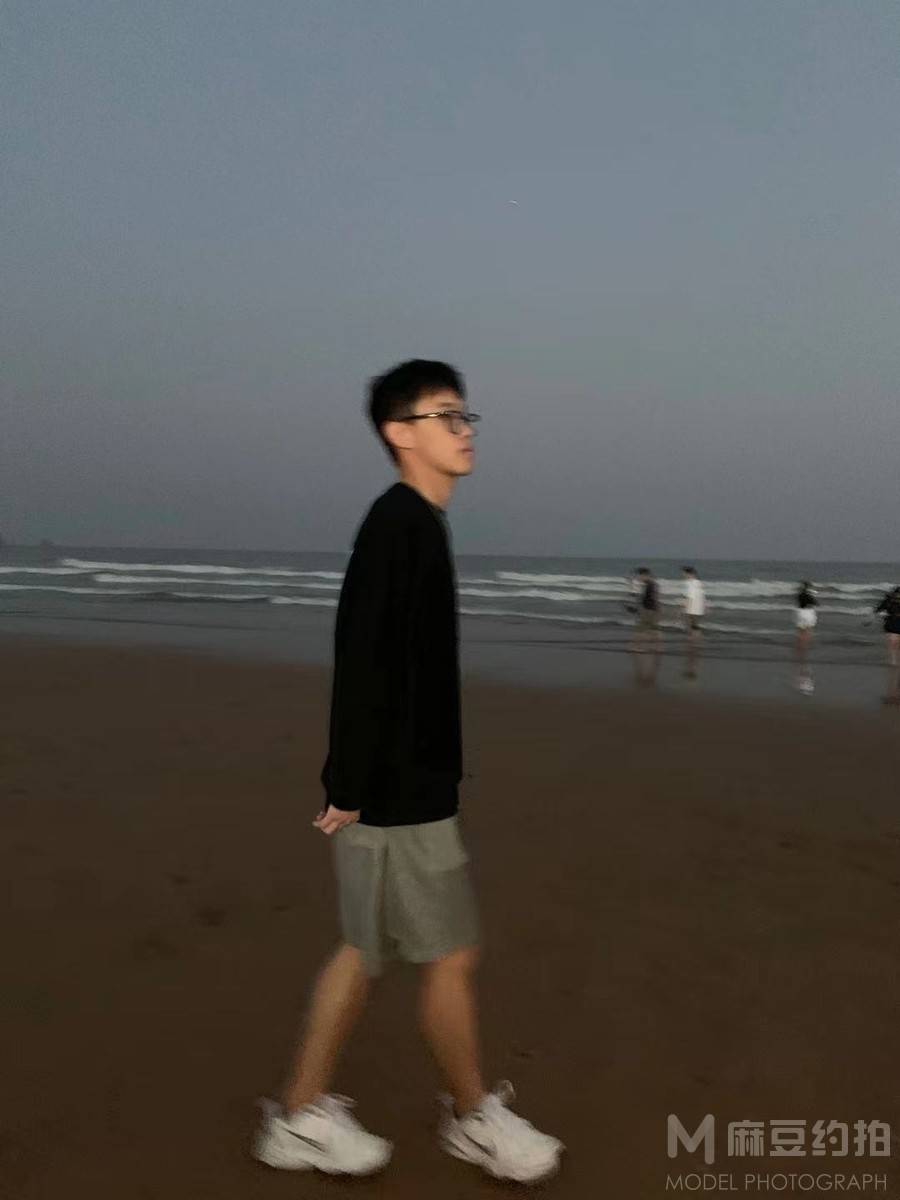 纪实模特