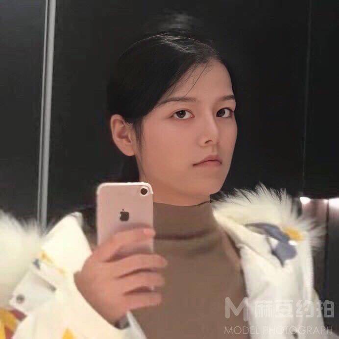 纪实模特