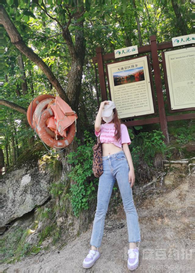 校园模特