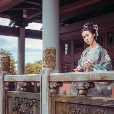 汉服模特