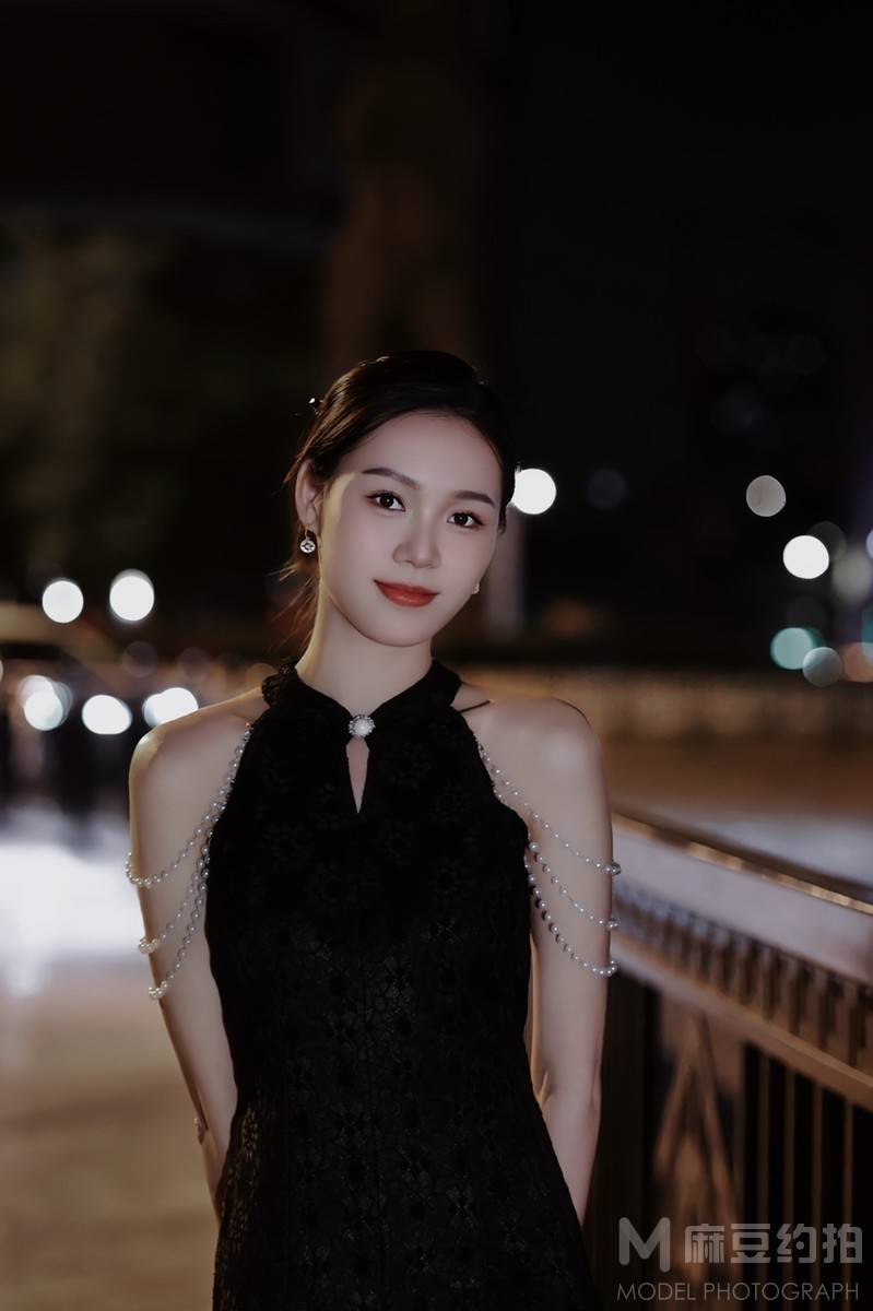 夜景模特
