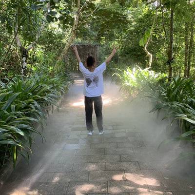 黑白模特