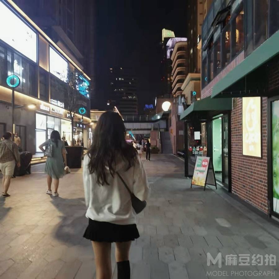 民国模特