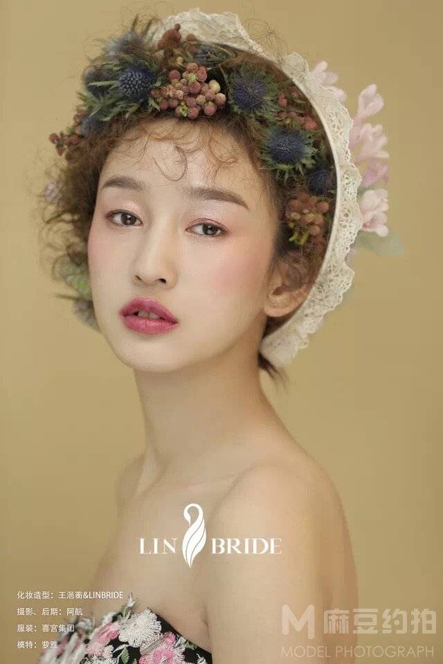 妆容模特