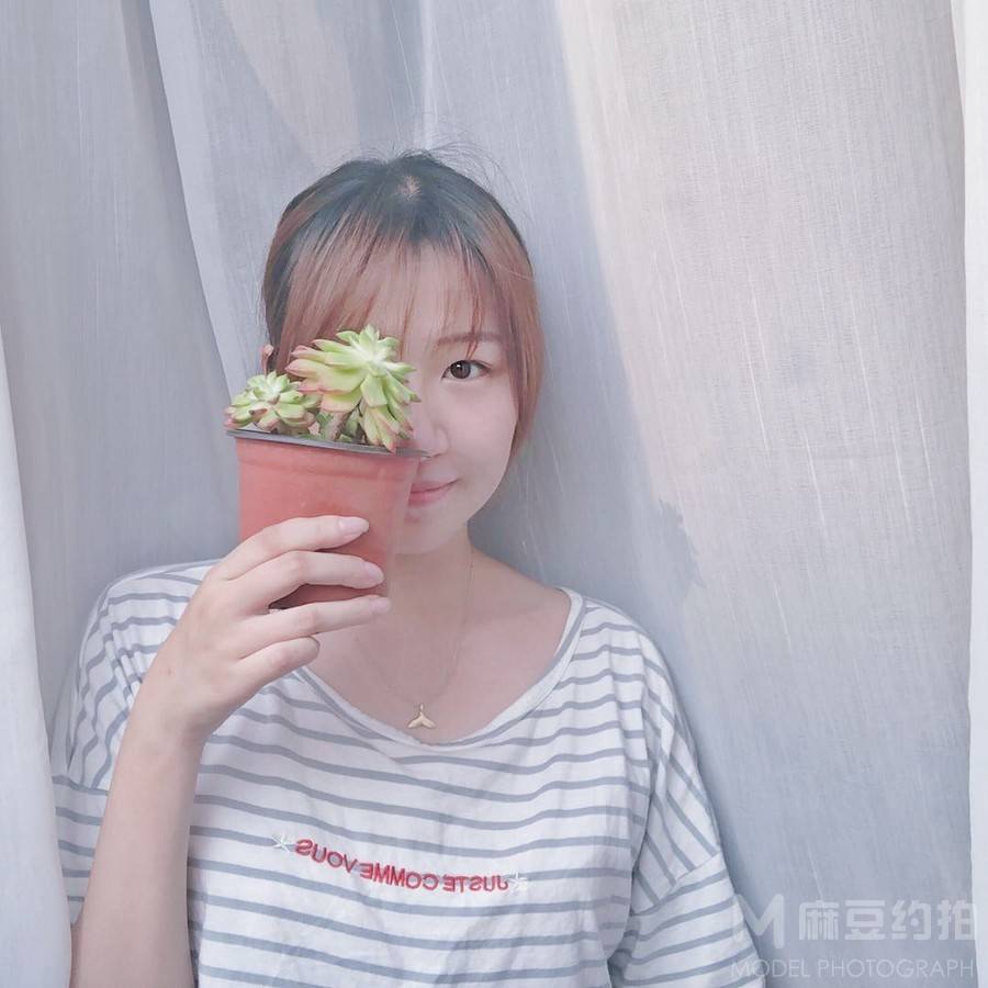 胶片模特