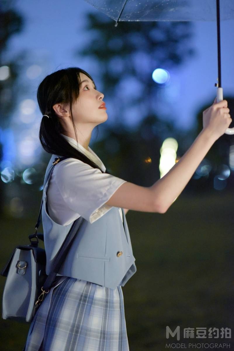 清新模特