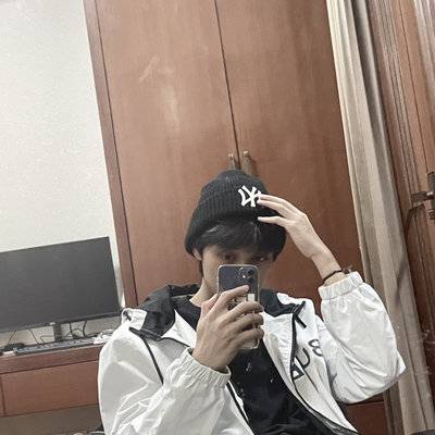 黑白模特