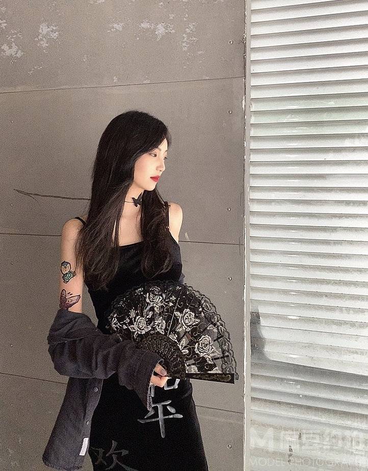 暗黑模特