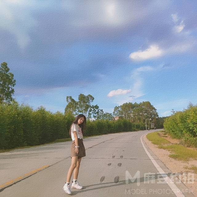 汉服模特