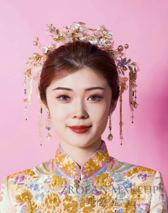 妆容模特