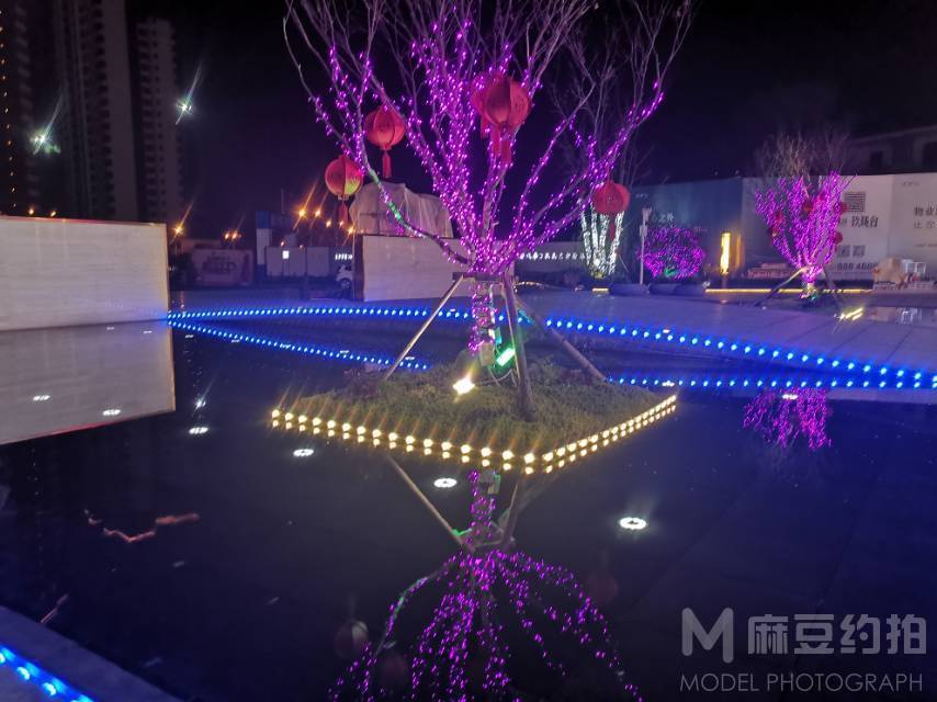 夜景模特