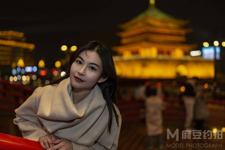 夜景模特