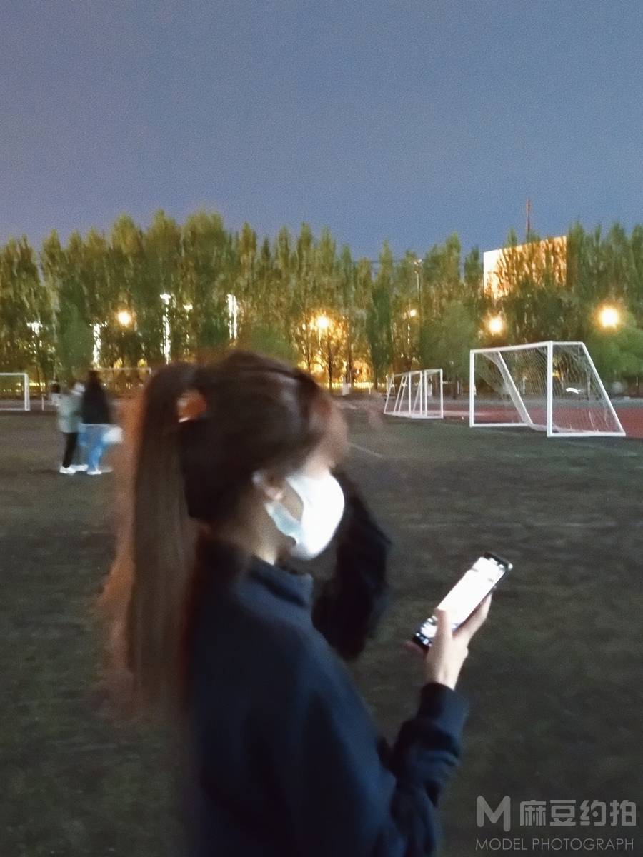 胶片模特