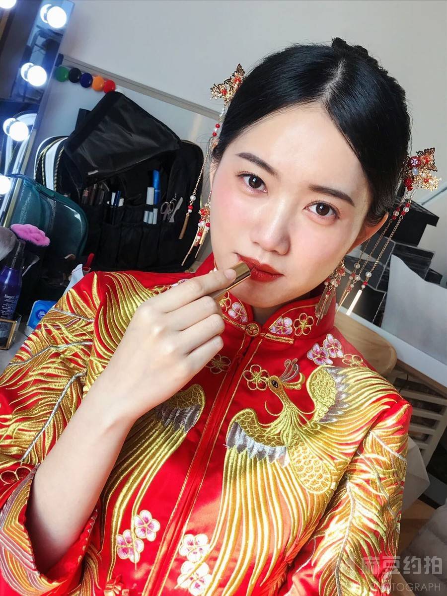 妆容模特