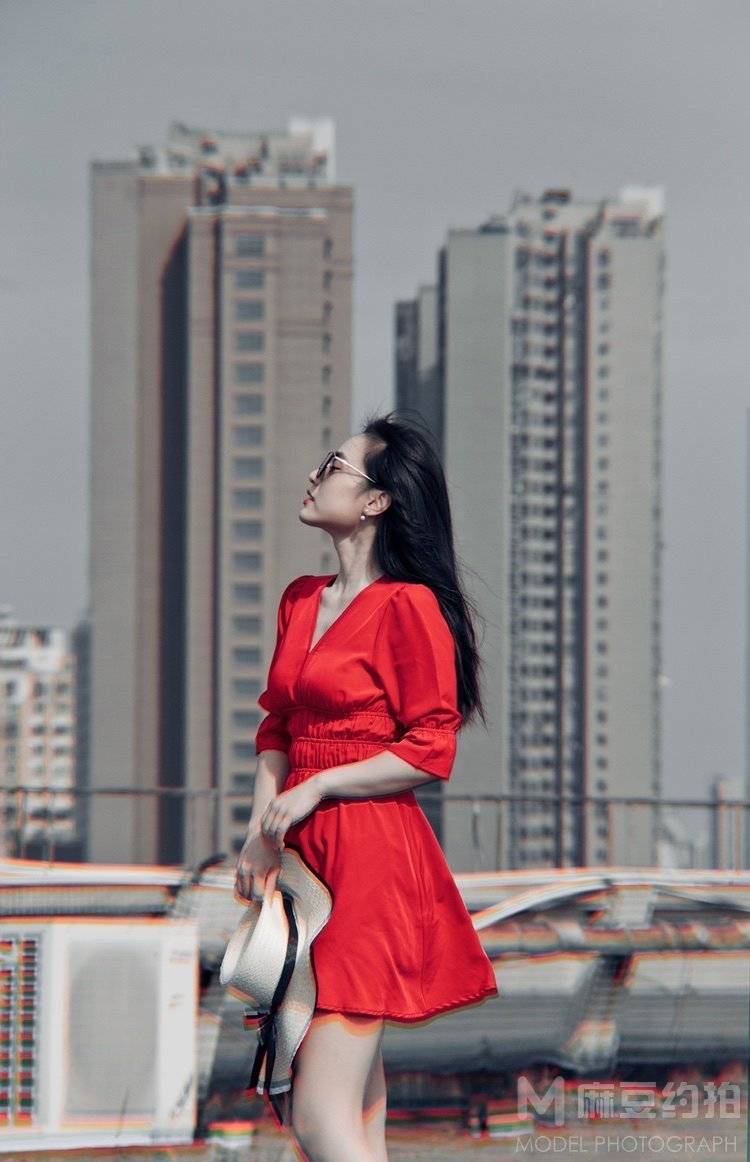 情绪模特
