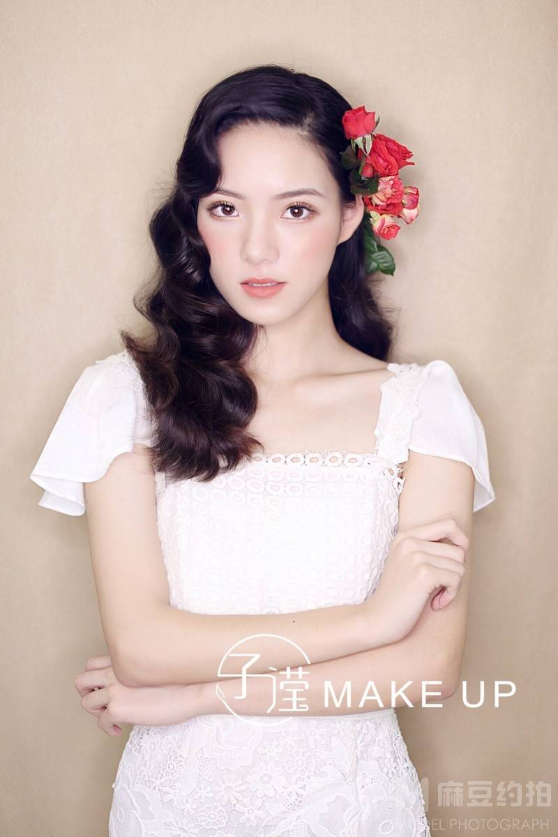 妆容模特