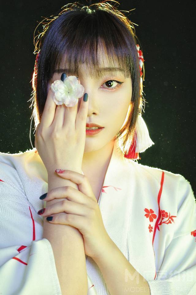 和服模特