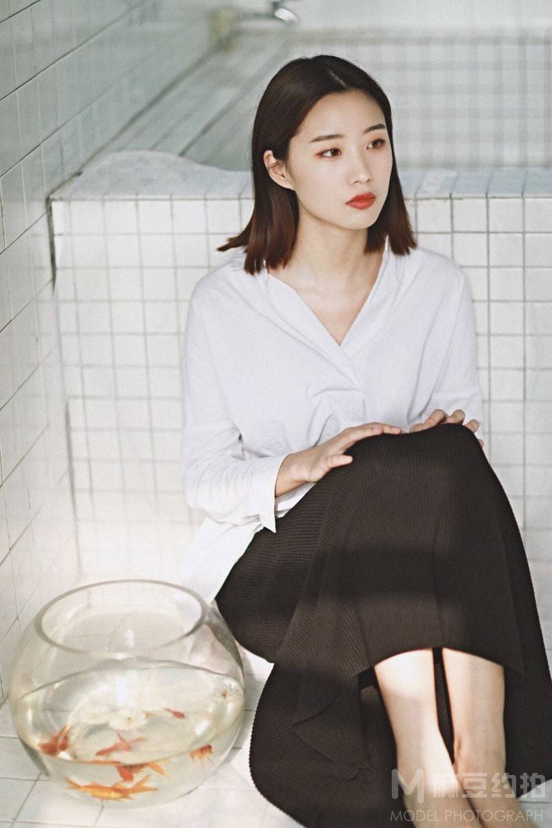 宝丽来模特