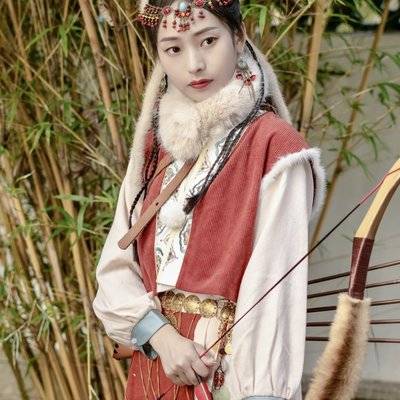 汉服模特
