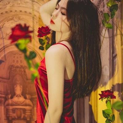 情绪模特