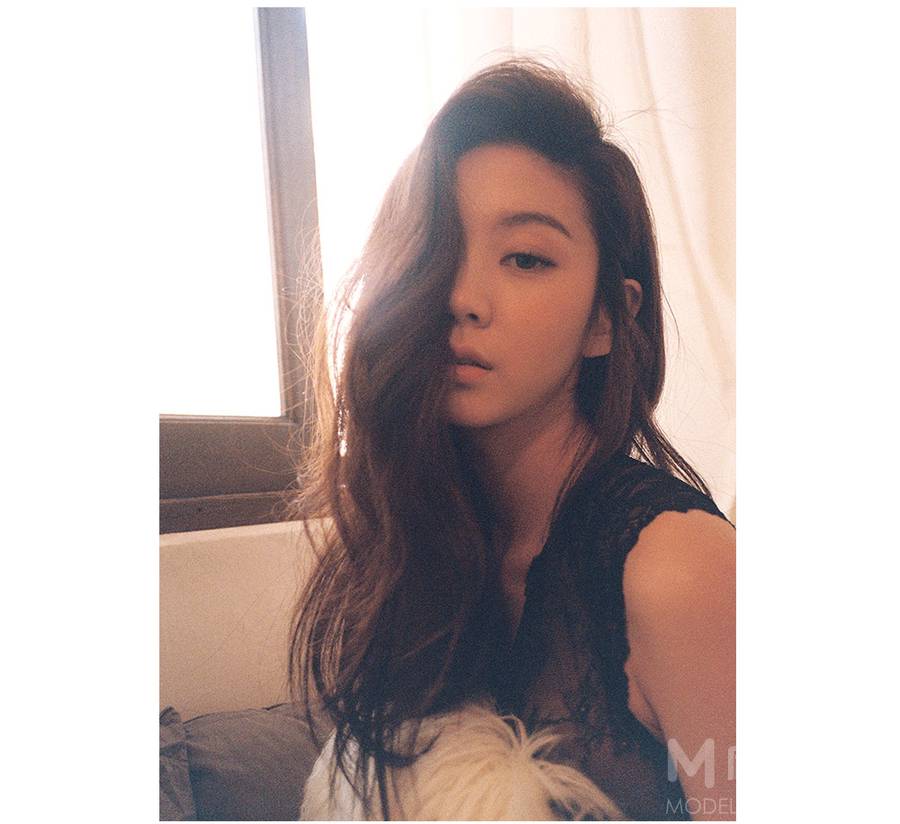 情绪模特