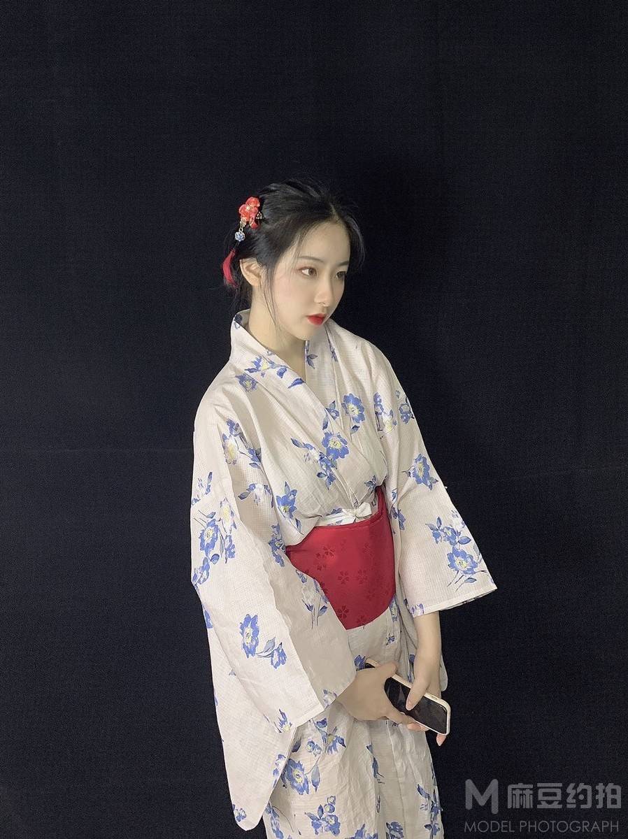 和服模特