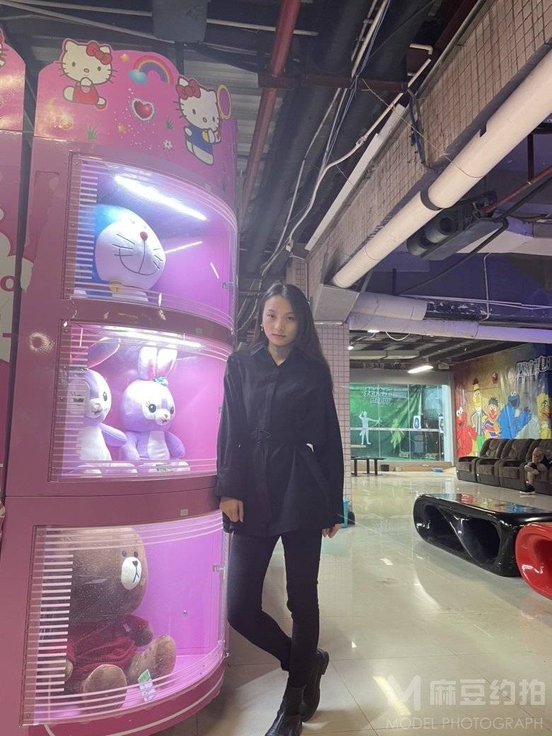 暗黑模特