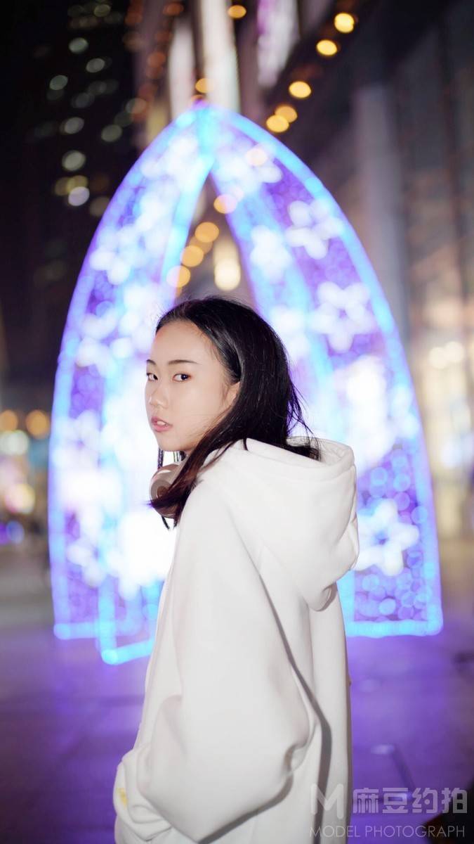 夜景模特