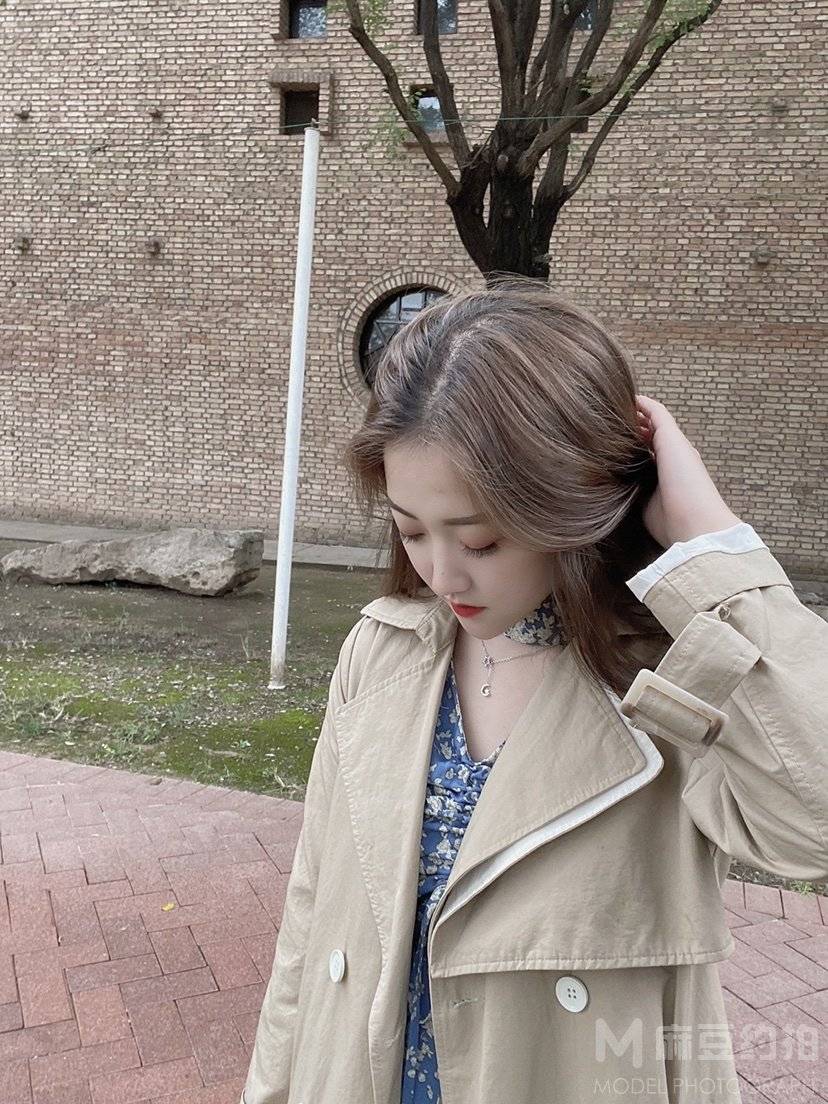 清新模特
