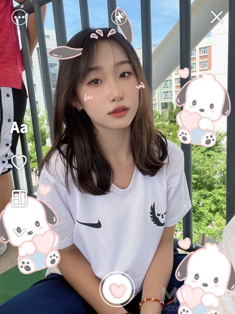 校园模特