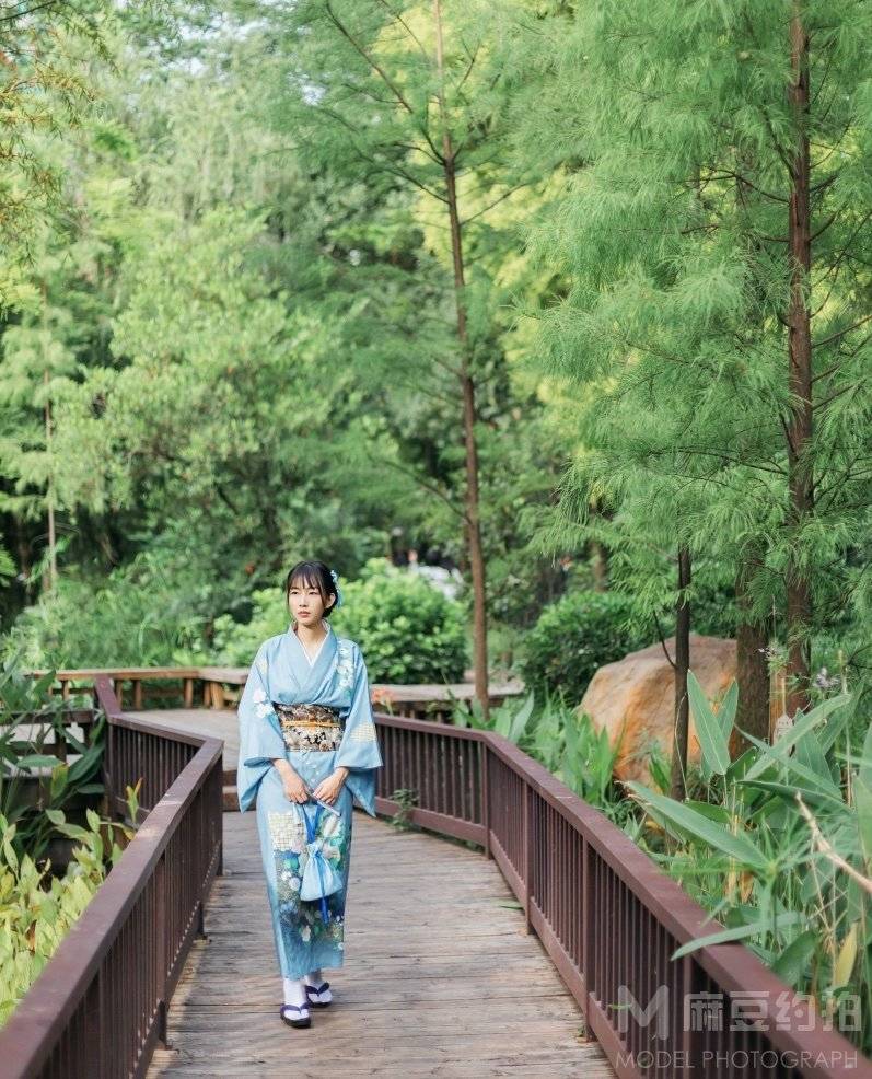 和服模特