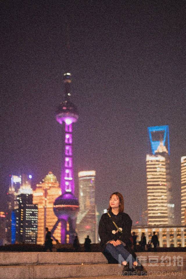夜景模特