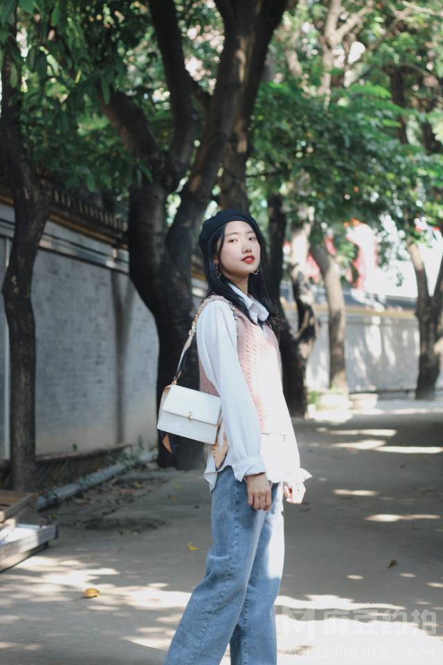校园模特