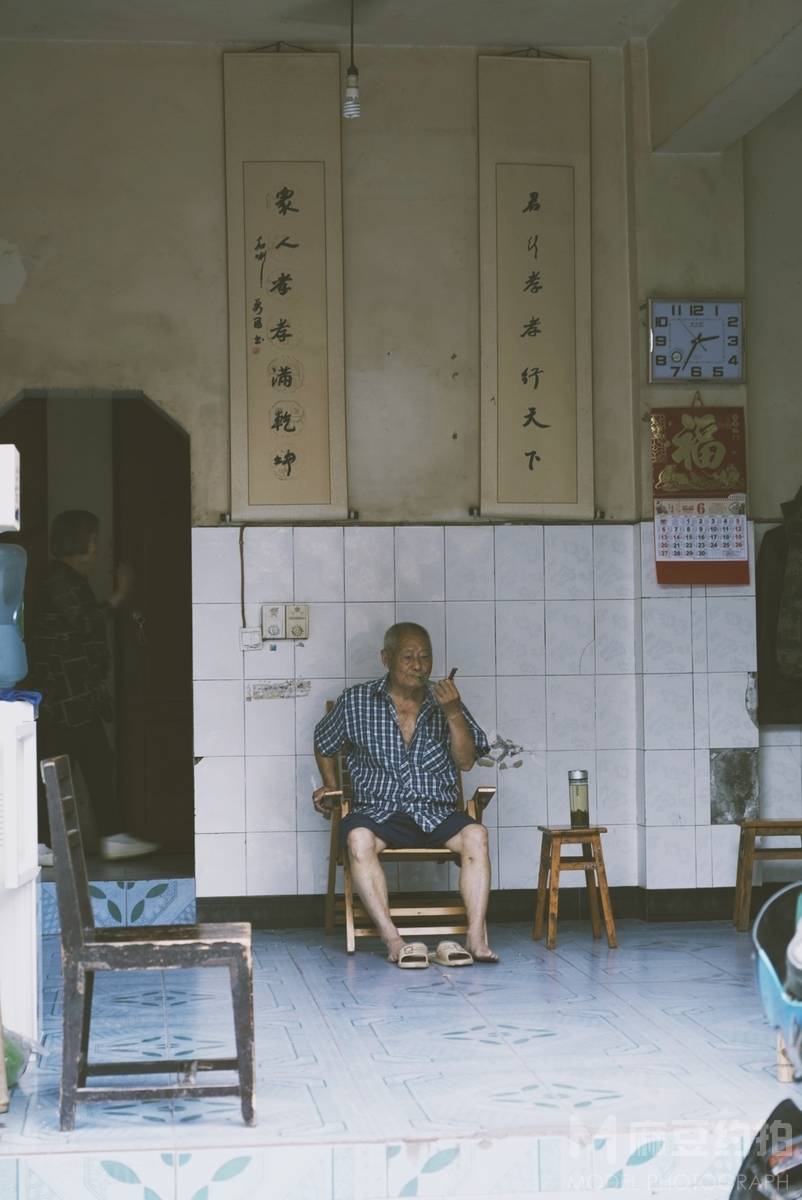 胶片模特