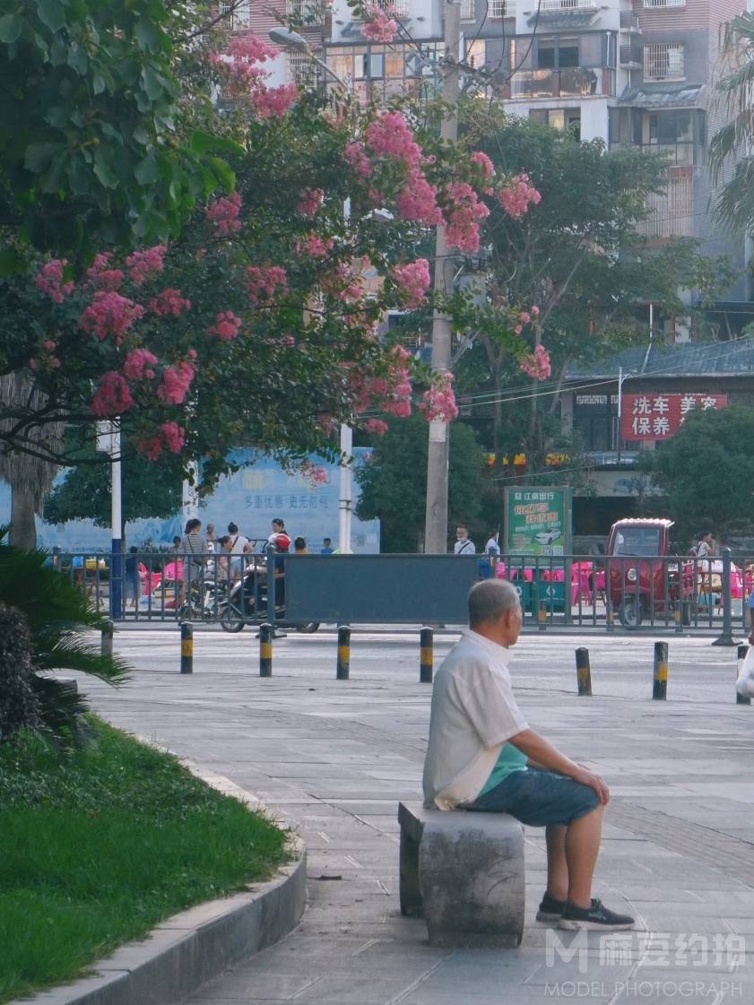 纪实模特