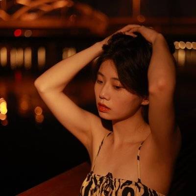 夜景模特