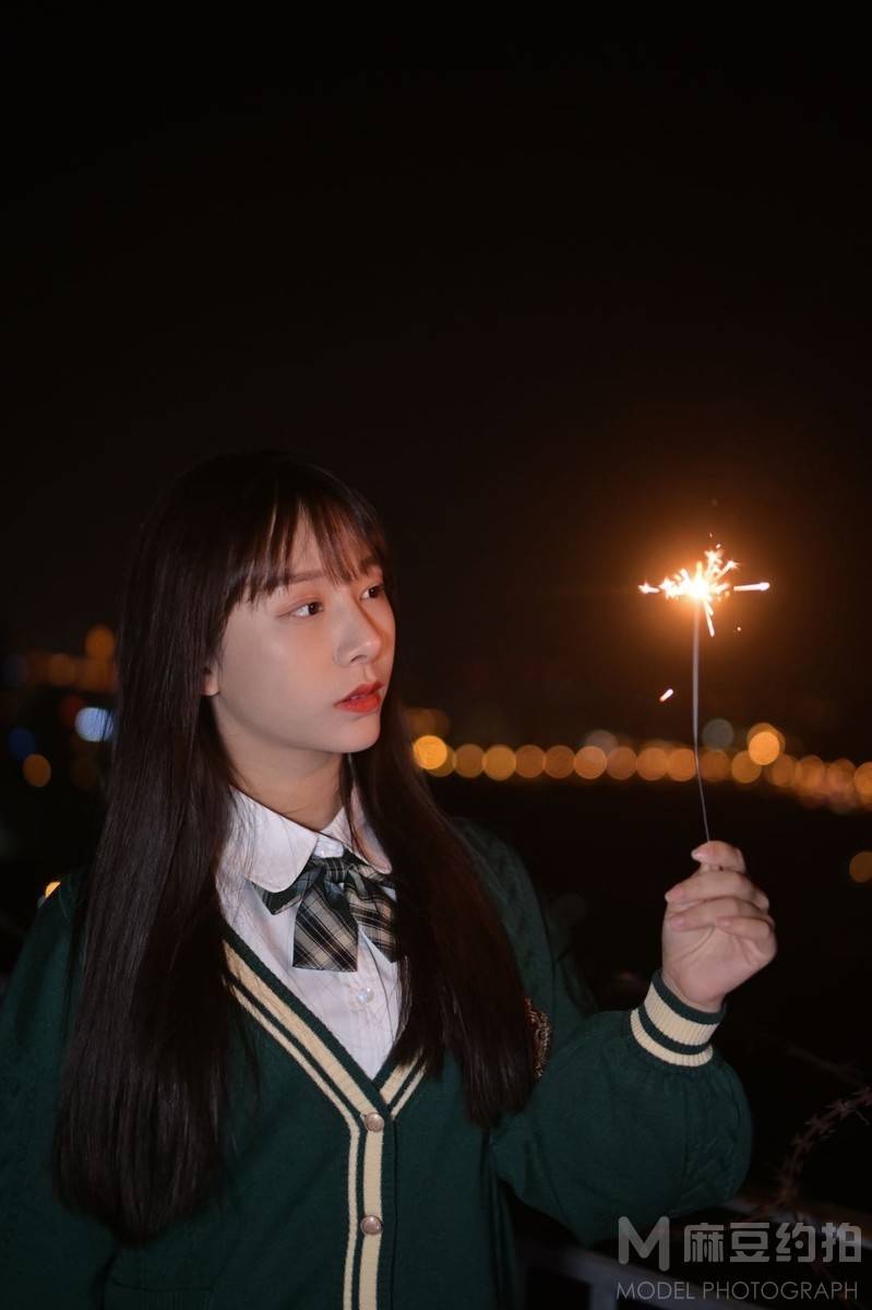 清新模特