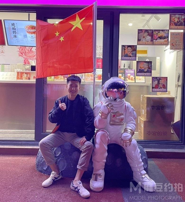 胶片模特