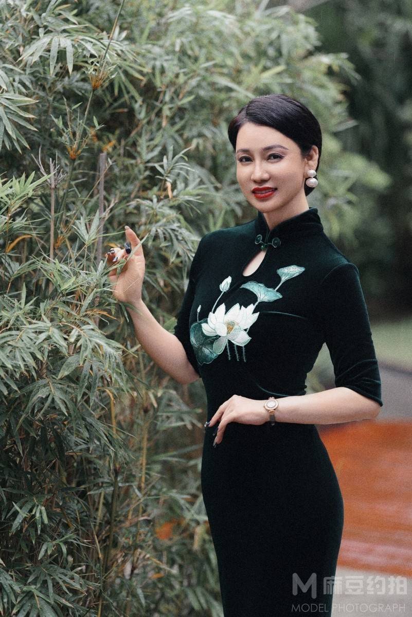 旗袍模特