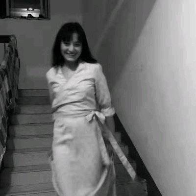 黑白模特
